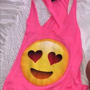 Heart eyes tank top